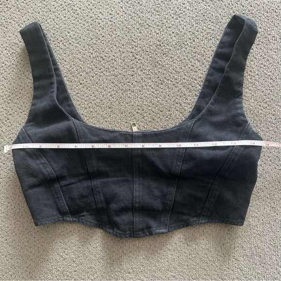 h:ours Black Denim Crop Top Revolve XS - Picture 2 of 6